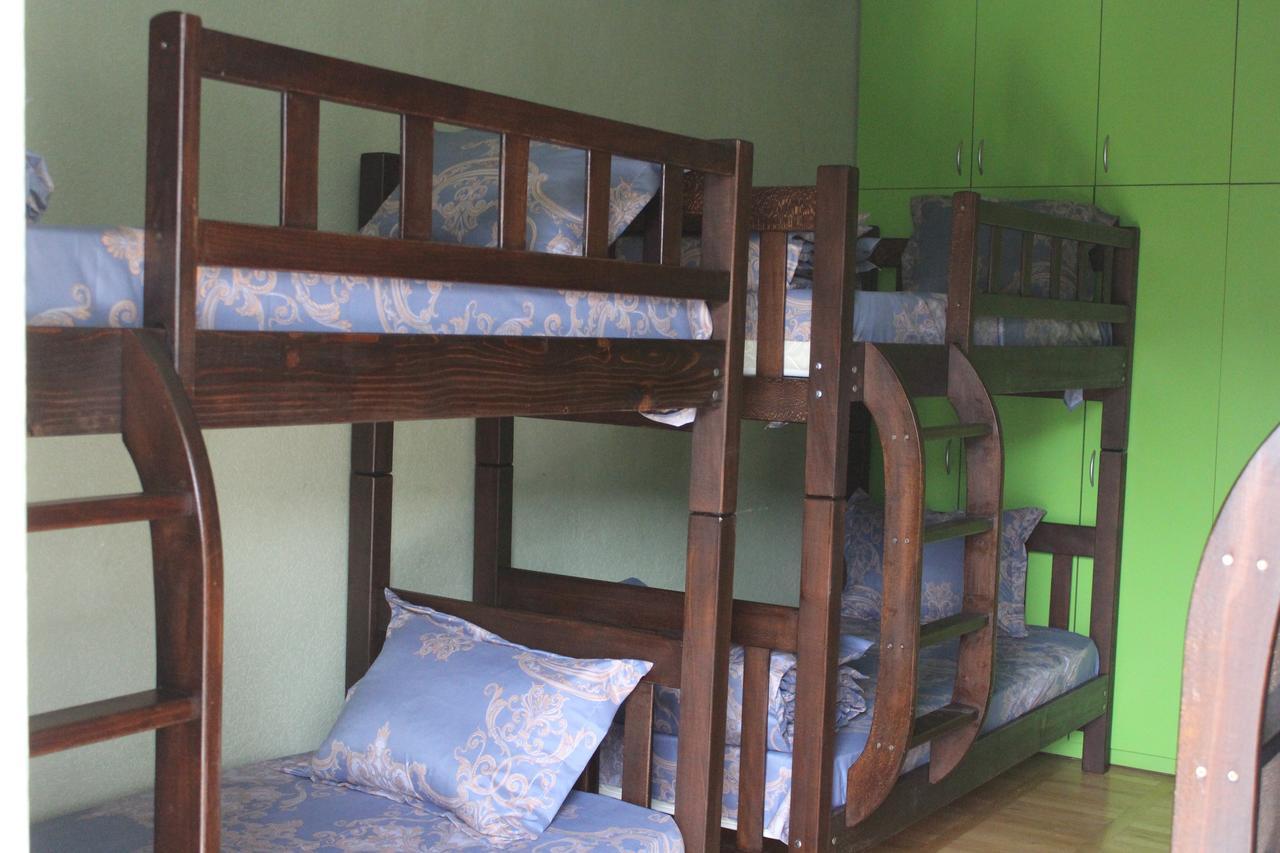 Herrmas Hostel Tbilissi Extérieur photo